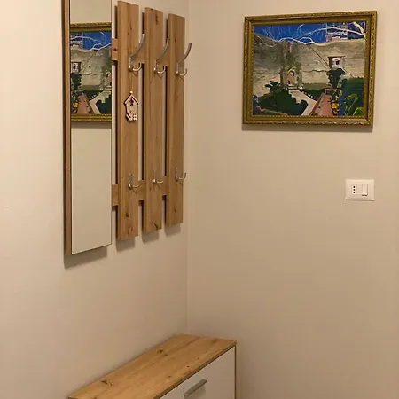 Emmas Place Apartment