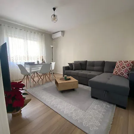 Emmas Place Apartment Elbasan