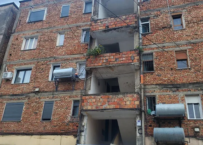 公寓 Emmas Place- Modern Por Miqesor Ne Qender Te Elbasanit 爱尔巴桑